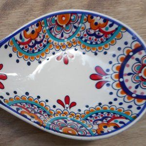 New! Dash of That White & Floral Large Ceramic Spoon Rest